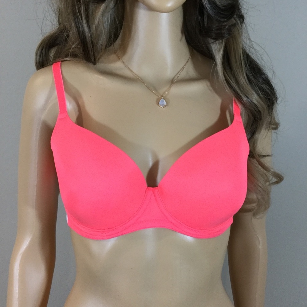 Victoria’s Secret PINK Wear Everywhere Bra
